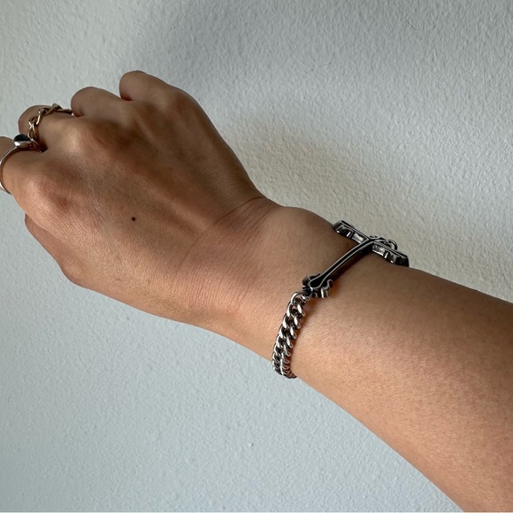 Rocking Ag // Sterling Silver Cross bracelet for woman - Picture 11 of 16